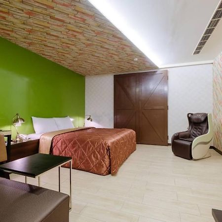 Foxdou Business Motel Ταϊνάν Εξωτερικό φωτογραφία