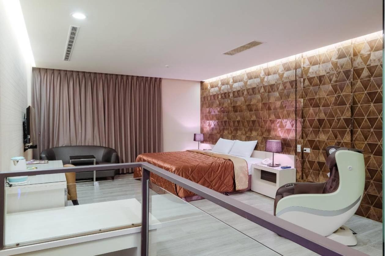 Foxdou Business Motel Ταϊνάν Εξωτερικό φωτογραφία